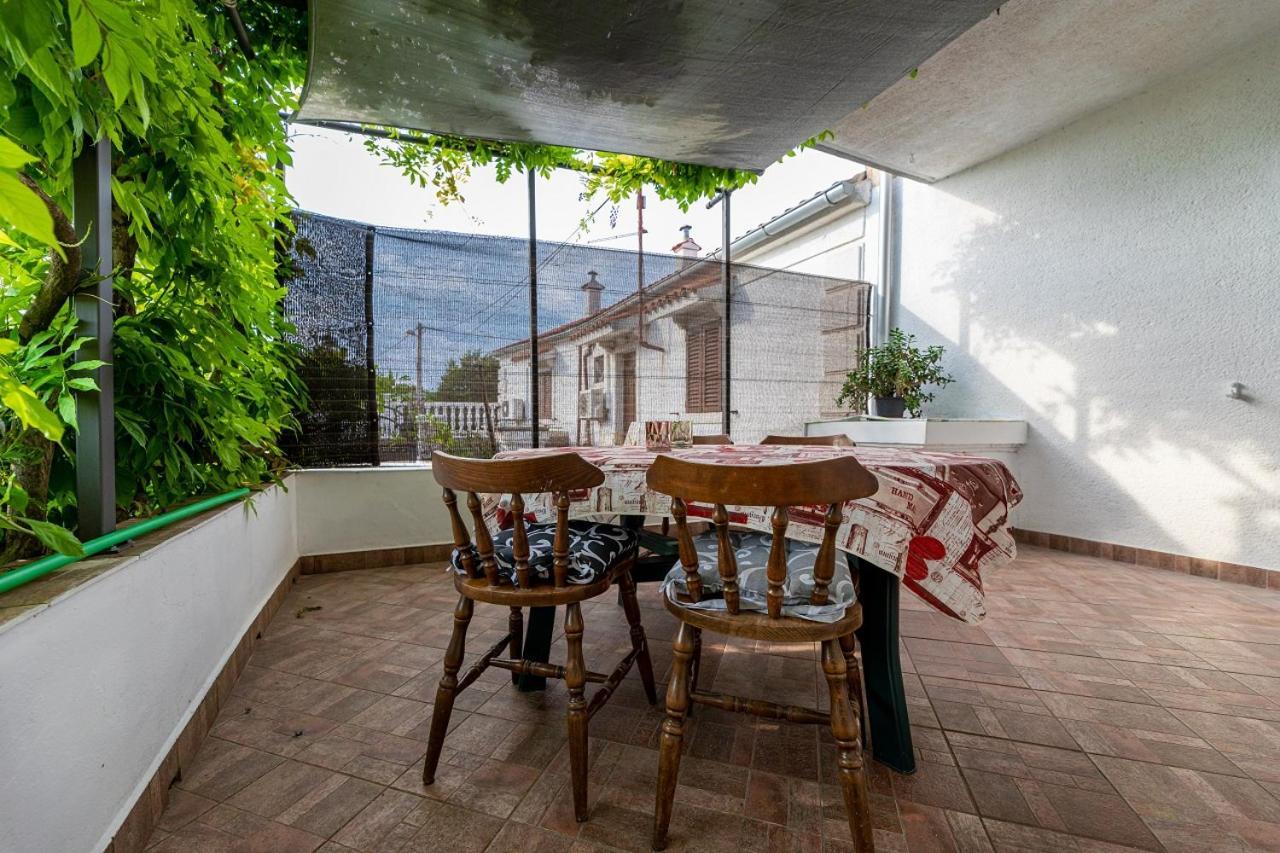Apartment Josip Brusic Gabonjin Kültér fotó