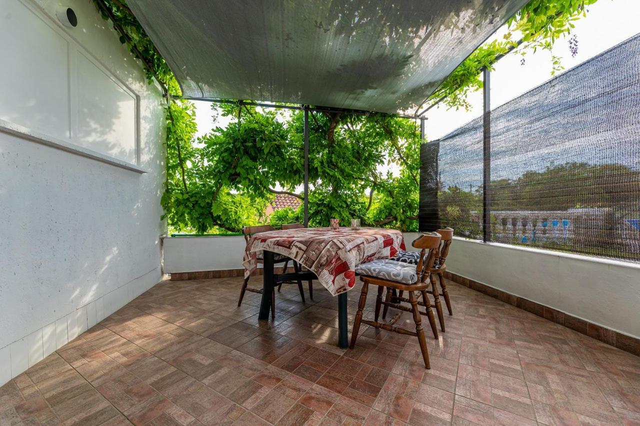 Apartment Josip Brusic Gabonjin Kültér fotó