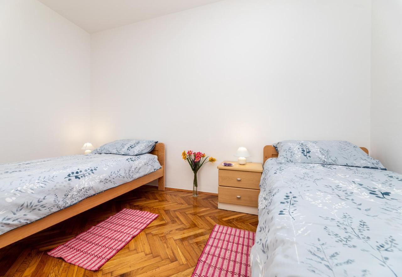 Apartment Josip Brusic Gabonjin Kültér fotó