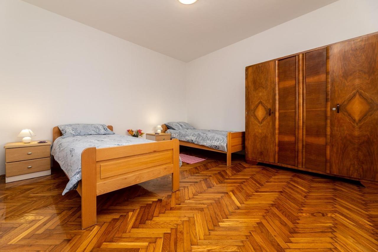 Apartment Josip Brusic Gabonjin Kültér fotó