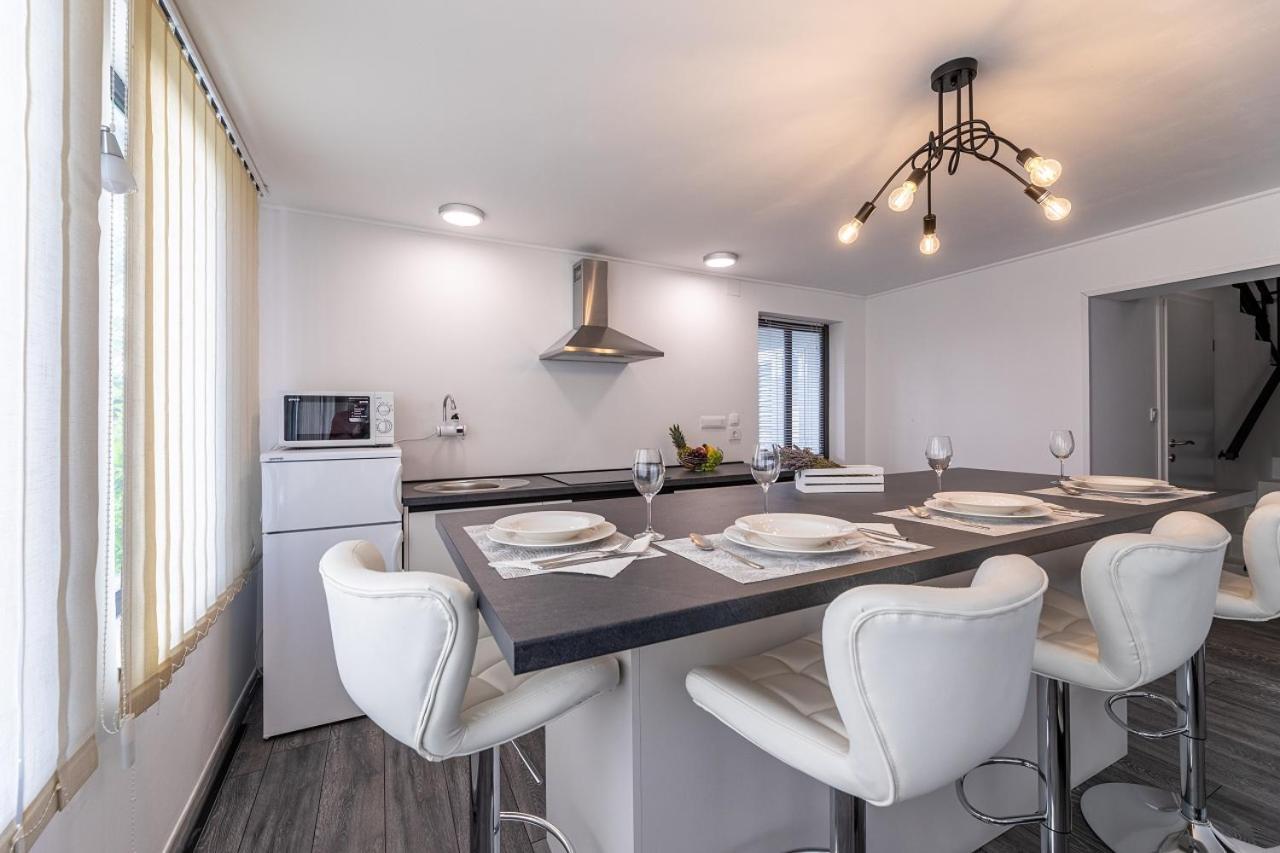 Apartment Josip Brusic Gabonjin Kültér fotó